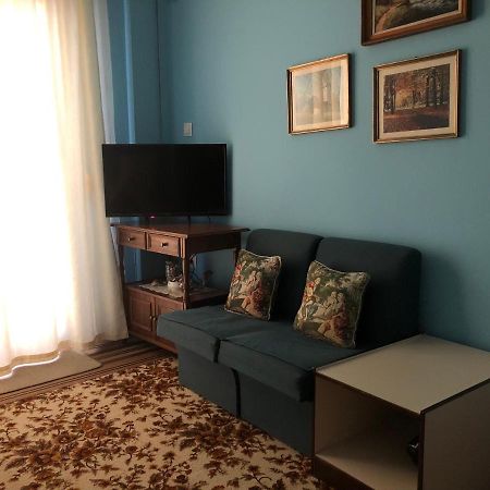 Apartamento Sharks Thessaloniki Big Balcony House Exterior foto